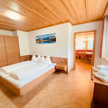 Beim Talschuster Scheffau am Wilden Kaiser