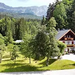 Beim Talschuster Daire Scheffau am Wilden Kaiser